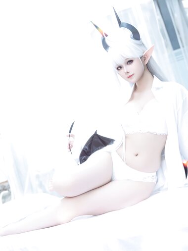 [Cosplay] 屿鱼 - 阿尔蒂玛 媞娅