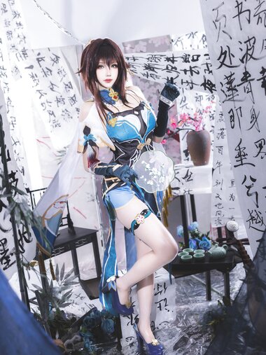 [Cosplay] 雪晴Astra - 崩坏：星穹铁道 阮梅