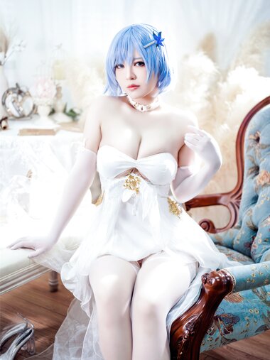 [Cosplay] 半半子 - 碧蓝航线 恰巴耶夫 白骑兵的旋律 礼服