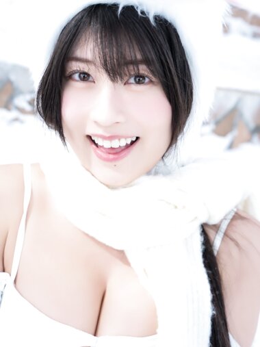 [Photobook]【推し撮】ちとせよしの（あまいものつめあわせ）「よしのうさぎのセクシー恩返し」