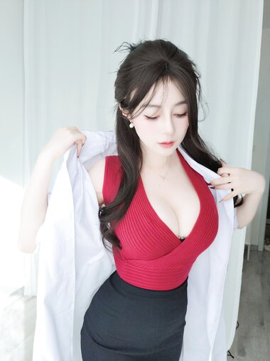 [Cosplay] 小姐姐白银 保健室の先生1