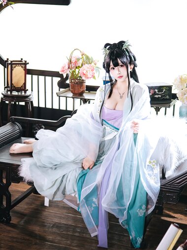 [Cosplay] 日奈娇 - 师姐