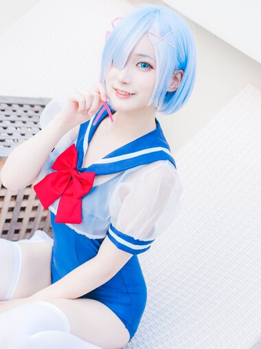 [Cosplay] 幼愛youmeko - 蕾姆泳装