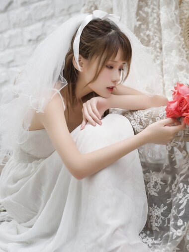 [Cosplay] Lin Zi Lin 凛子酱 - Wedding Dress 婚纱