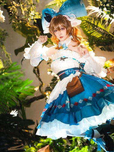 [Cosplay] 星之迟迟 - 明日方舟 艾雅法拉