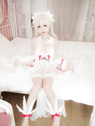 [Cosplay] Zhenzhu 十万珍吱伏特 - Illya Chocolate Angel 伊莉雅 巧克力天使