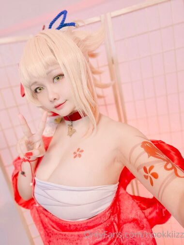 [Cosplay] Nookkizz - Genshin Yoimiya