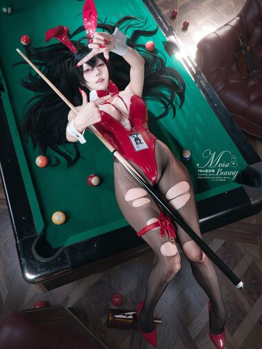 [Cosplay] 咬一口兔娘 Yiko湿润兔 - 2025年7月 绮愿良宵-大凤[77P1V-2.55GB]