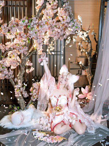 [Cosplay] 七月喵子 - 胡桃