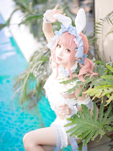 [Cosplay] Hana 花柒 - Summer Sweetheart Swimsuit 夏日甜芯泳装写真