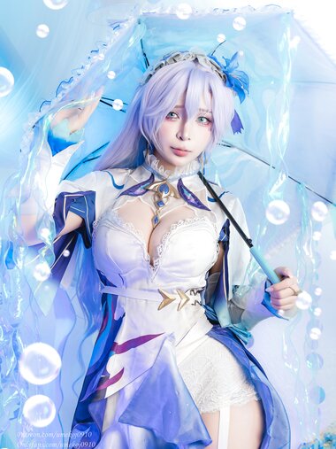 [Cosplay] Umeko J - Cantarella Wuthering Waves