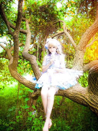 [Cosplay] Lin Zi Lin 凛子酱 - Kotori Minami 南小鸟