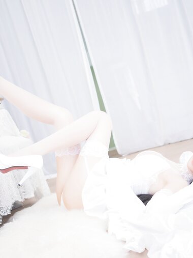 [Cosplay] 焖焖碳 - 爱宕花嫁