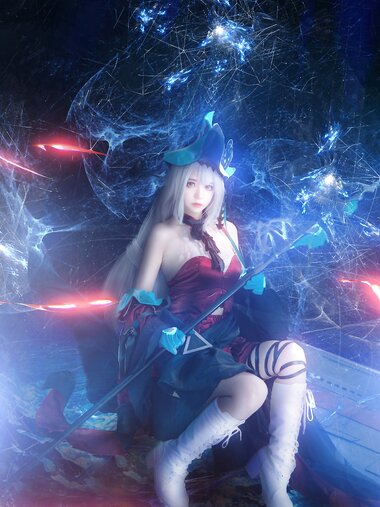 [Cosplay] Fengmaoss 疯猫ss - Muddy Skadi 浊心斯卡蒂