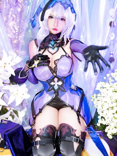 [Cosplay] Potato Godzilla - Black Swan (Honkai Star Rail)