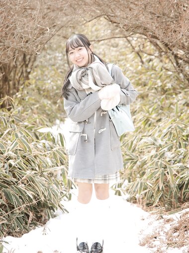 [Lovepop] Yui Iruma 入間ゆい - Photosets 023 Schoolgirl Uniform (Sweater and Coat)