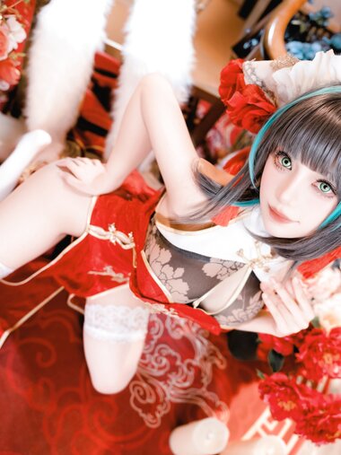 [Cosplay] Shika小鹿鹿 碧蓝航线 新年柴郡 [16P-231MB]
