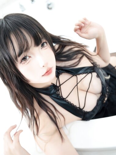 [Cosplay] 神楽板真冬 - 绝命吊带 [75P2V-327MB]