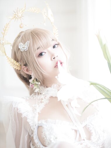 [Cosplay] Niyeye 白烨烨 - Pearl Bride 珍珠花嫁