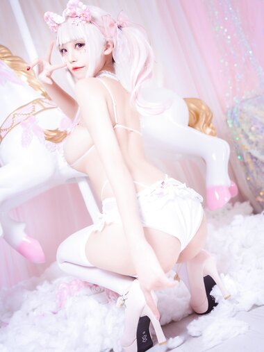 [Cosplay] Mizhi Mao Qiu 蜜汁猫裘 - Candy Holiday 糖果假期