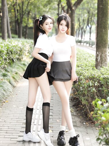 袁圆 NO.002 双人戏水 [76P-498MB]