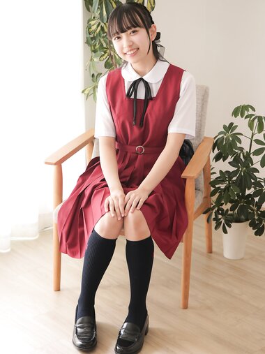 [Lovepop] Yui Iruma 入間ゆい – Photosets 038 Schoolgirl Uniform (jumper dress)
