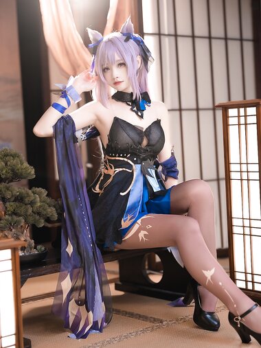 [Cosplay] Komaki Xiaojuan 大大卷卷小卷 - Genshin Impact Keqing Skin 原神刻晴皮肤