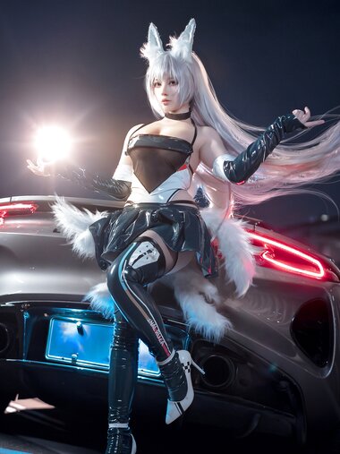 [Cosplay] Shazhufan 傻猪凡 - Roaring Silver Wheel 轰鸣的银轮