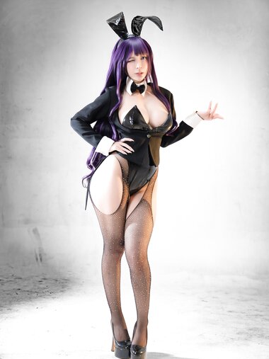 [Cosplay] Umeko J - Marin Kitagawa Bunny