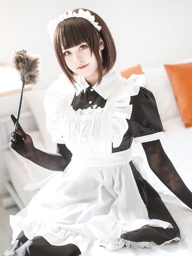 [Cosplay] Mizhi Mao Qiu 蜜汁猫裘 - Homestay Maid 民宿 女仆