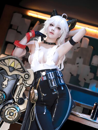 [Cosplay] 水淼aqua - 鸣潮赞妮