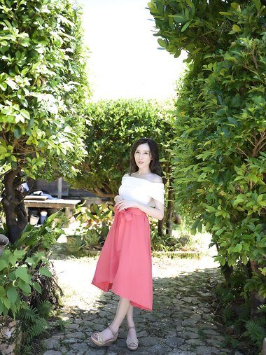 [Graphis] 2022-10-21 Gals - JULIA - 『 Exquisite 』 SET 01 [20P28.5 Mb]