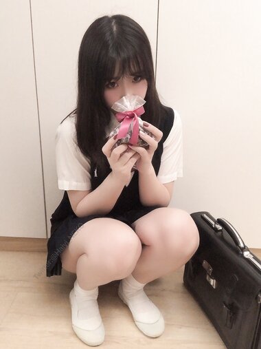 [COSPLAY] 一只废喵 – 爱发电