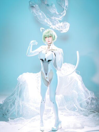 [Cosplay] 星之迟迟 2025年06月计划A 碧蓝航线 纳西莫夫 [34P-154MB]