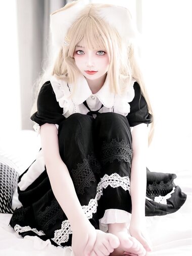[Cosplay] Mimiovei 呆米米 - Cat-eared maid 猫耳女仆