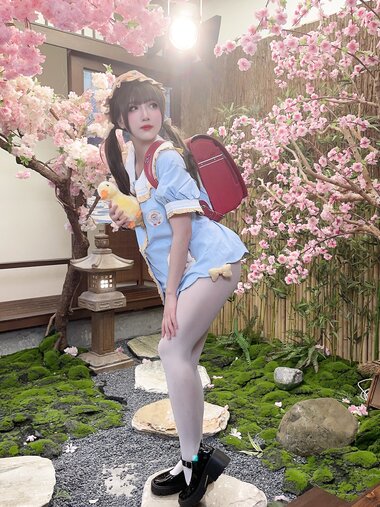[Cosplay] 小和甜酒 鸭鸭幼稚园[170P2V-395MB]