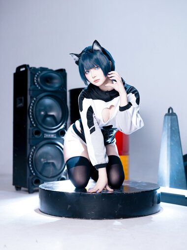[Cosplay] 屿鱼 手办动作参考 [70P-763MB]