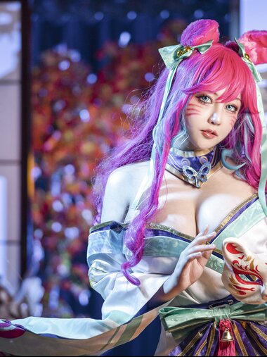 [Cosplay] KANEKO_咔喵 英雄联盟 灵魂莲华 阿狸 [17P1V-541MB]