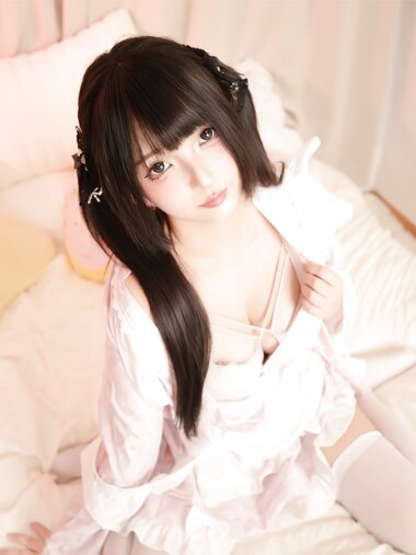 [Cosplay] 神楽坂真冬 浴衣女仆 [75P2V-469MB]