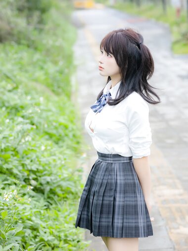 [Cosplay] Nyako喵子 电子版54诱拐本 [265P2V-1.30GB]