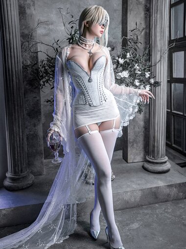 [Cosplay] Sai Westwood (Misaki Sai) - Duchess (Elden Ring Nightreign)