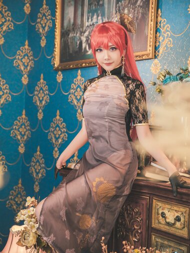 [Cosplay] 源纱希喵喵喵 君主旗袍 [16P-202M]