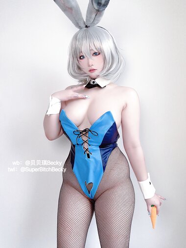 [Cosplay] 贝贝琪Becky 三色兔女郎 [24P16V-233MB]