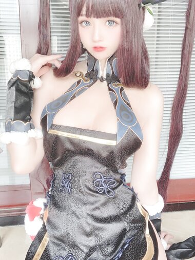 [Cosplay] 西园寺南歌 杨贵妃自拍 [19P1V-55MB]