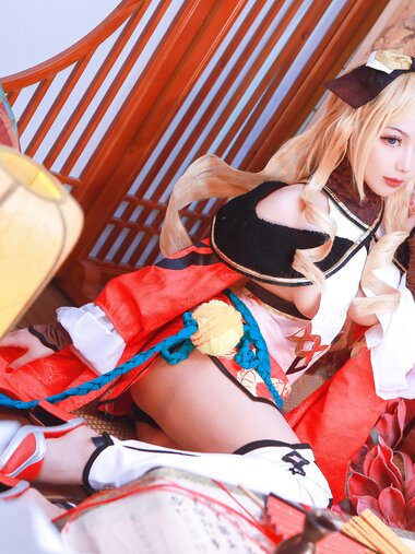 [Cosplay] 刺青Poi 碧蓝航线 追赶者 [24P-377MB]