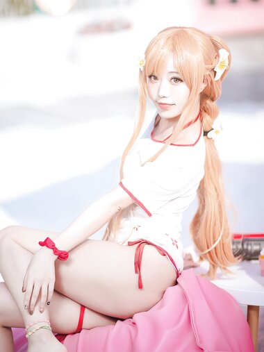 [Cosplay] 切切celia 亚丝娜泳装 [21P-191MB]