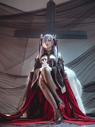 [Cosplay] 宮本桜 奥古斯特 [25P-327MB]