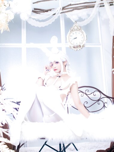 [Cosplay] 洛璃LoLiSAMA 碧蓝航线 恶毒兔女郎 [51P-731MB]