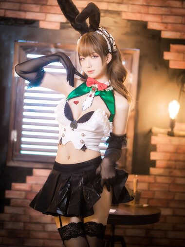 [Cosplay] 封疆疆v 莫妮卡 女郎 (死或生 x 碧蓝航线) [31P-227MB]