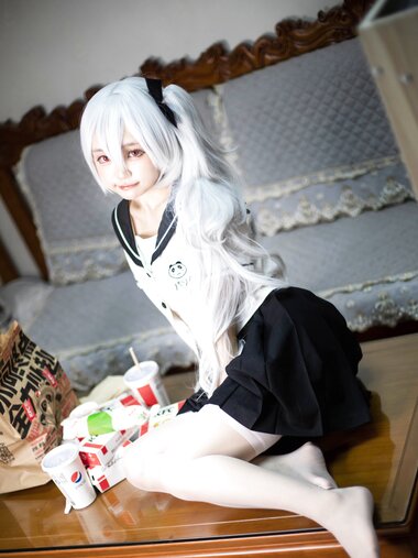 [Cosplay] 神沢永莉 疯狂星期四 [47P-203MB]